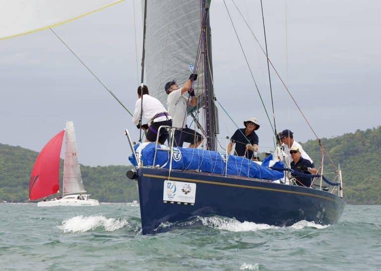 Jessandra II on their way to victory in IRC Racing II.
